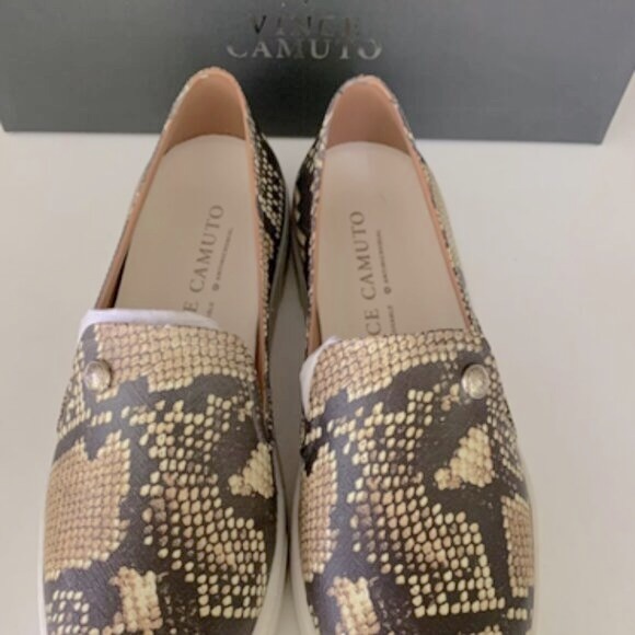 NIB [Vince Camuto] Marjetta Snake Print Slip-On Sneakers Women's Multiple Sizes! - Picture 5 of 5